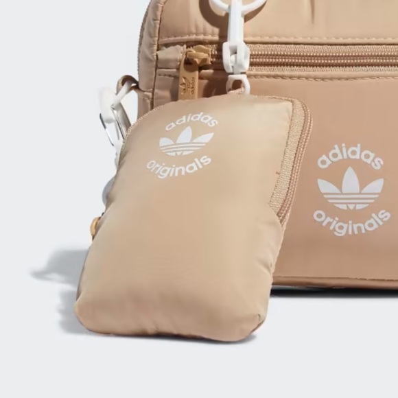 ADIDAS ORIGINALS, PUFFER & POUCH CROSSBODY BAG - Picture 4 of 15